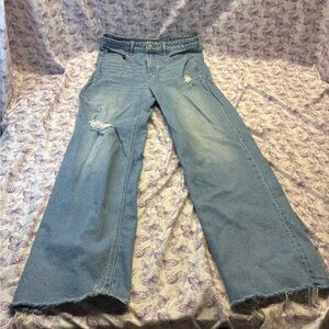 Old Navy Light Blue Distressed Wide-Leg Jeans